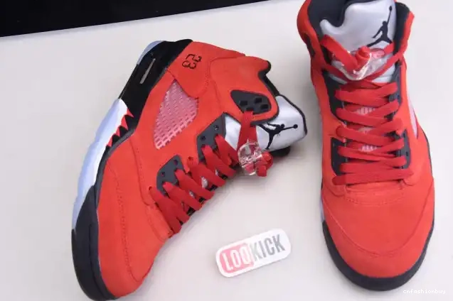 Raging Retro (2021) Red Jordan Bulls DD0587-600 5 0607